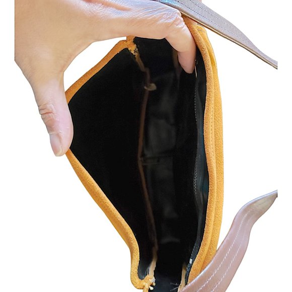 Deadstock Suede and Leather Purse 1970s - Picture 4 of 4